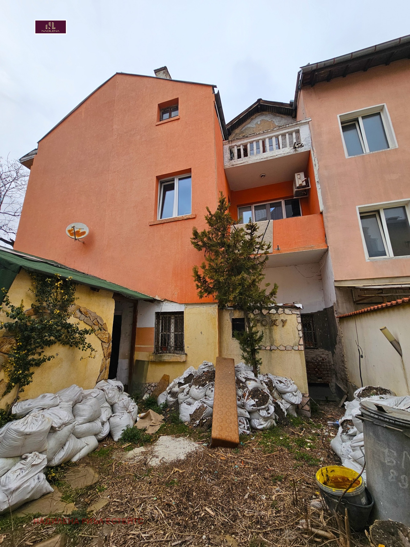 Продава 3-СТАЕН, гр. София, Център, снимка 2 - Апартаменти - 53980668