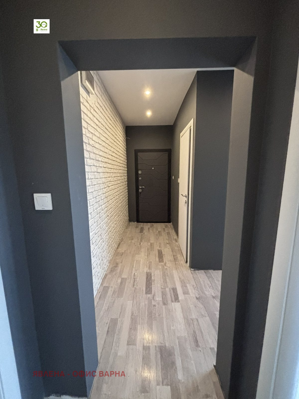 Продава 3-СТАЕН, гр. Варна, Младост 2, снимка 2 - Апартаменти - 54028352