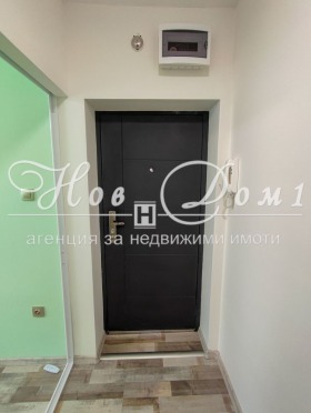 1 chambre Kolhozen pazar, Varna 3