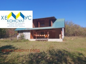 Land Golyama Zhelyazna, region Lovech 1