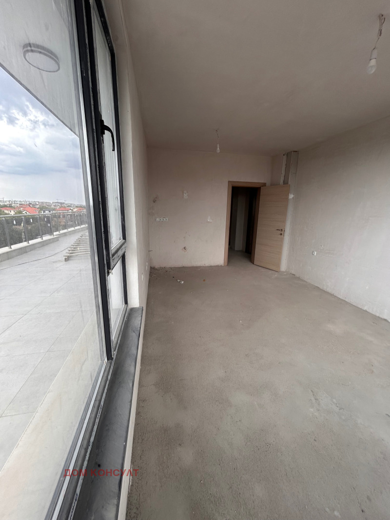 Продава  2-стаен град Пловдив , Остромила , 141 кв.м | 28978677 - изображение [5]