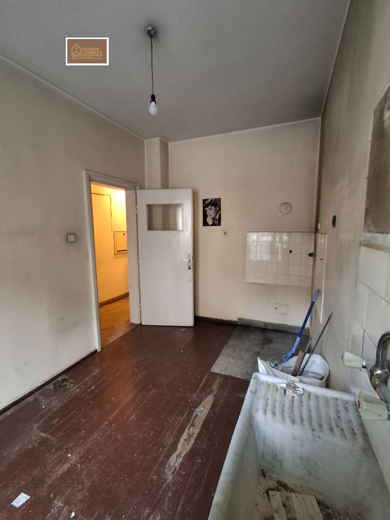 Продава 3-СТАЕН, гр. София, Център, снимка 9 - Апартаменти - 53111446