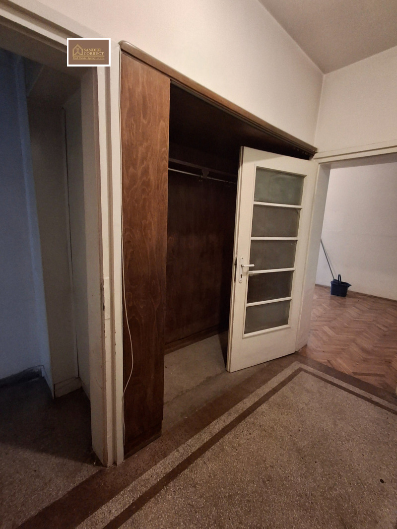 Продава 3-СТАЕН, гр. София, Център, снимка 4 - Апартаменти - 53111446