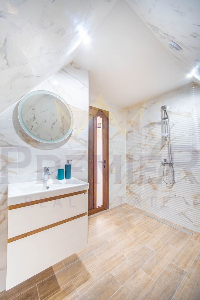 Na sprzedaż  Dom Warna , m-t Perczemlijata , 339 mkw | 47543288 - obraz [13]