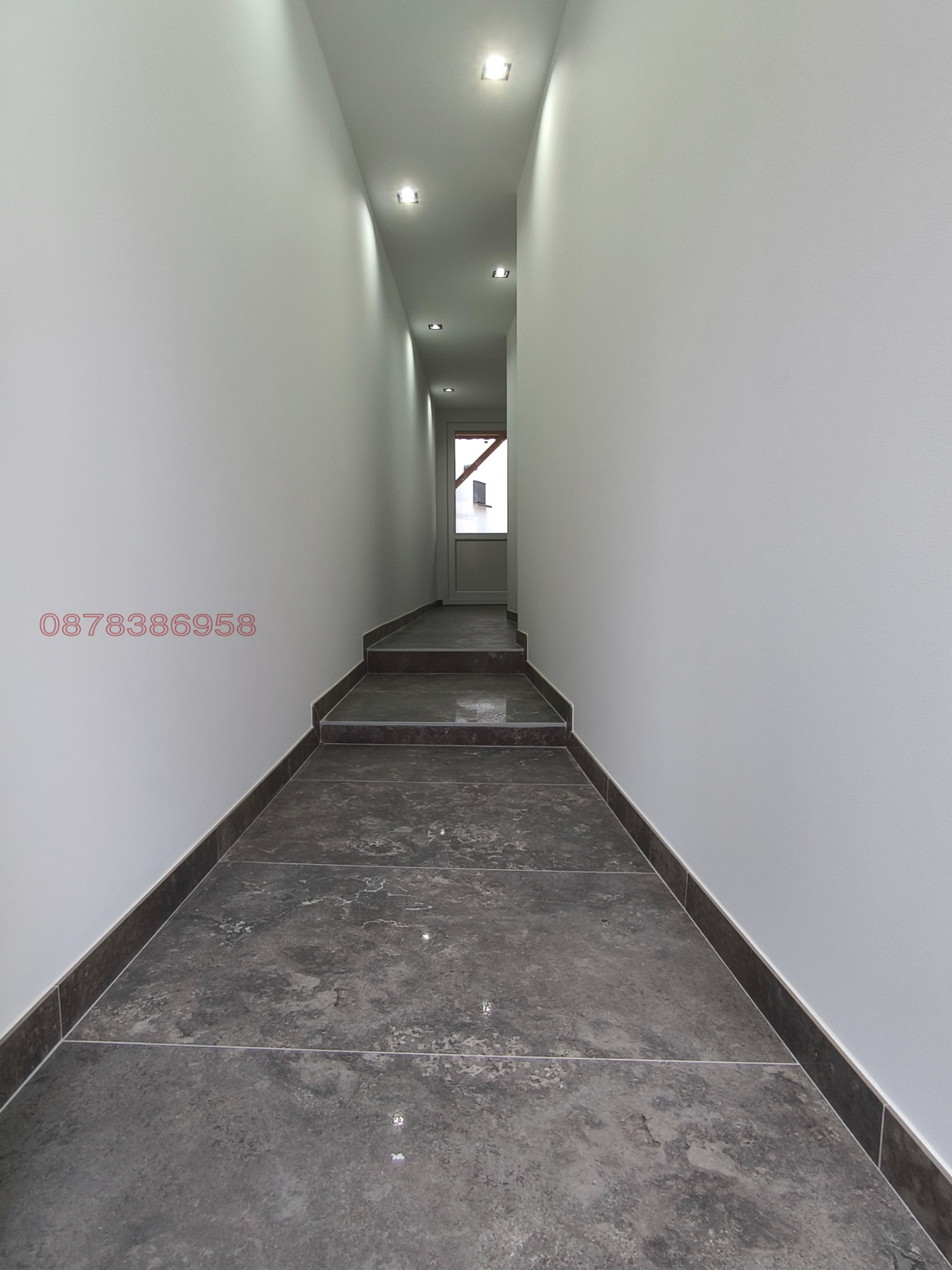 Продава КЪЩА, гр. Силистра, Център, снимка 2 - Къщи - 53753304