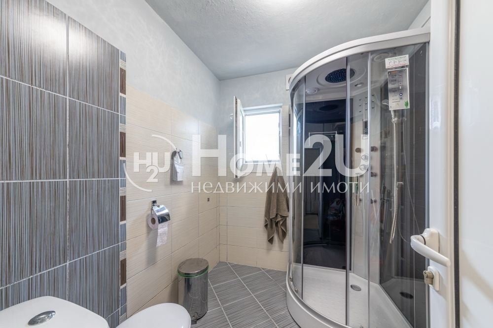 Продава КЪЩА, гр. Аксаково, област Варна, снимка 9 - Къщи - 53946061