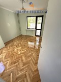 Продава 4-СТАЕН, гр. Добрич, Свети Георги, снимка 2