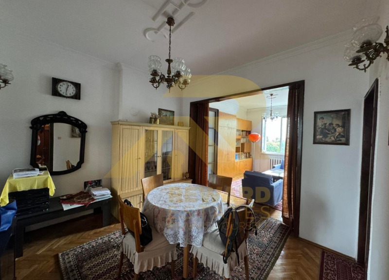 De vânzare  2 dormitoare Sofia , Țentâr , 93 mp | 70409873 - imagine [5]