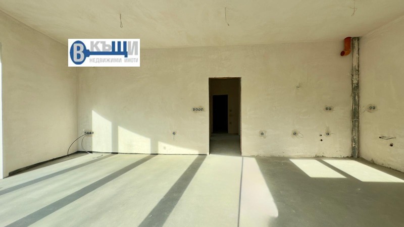 Продава 3-СТАЕН, гр. Велико Търново, Бузлуджа, снимка 2 - Апартаменти - 52536770