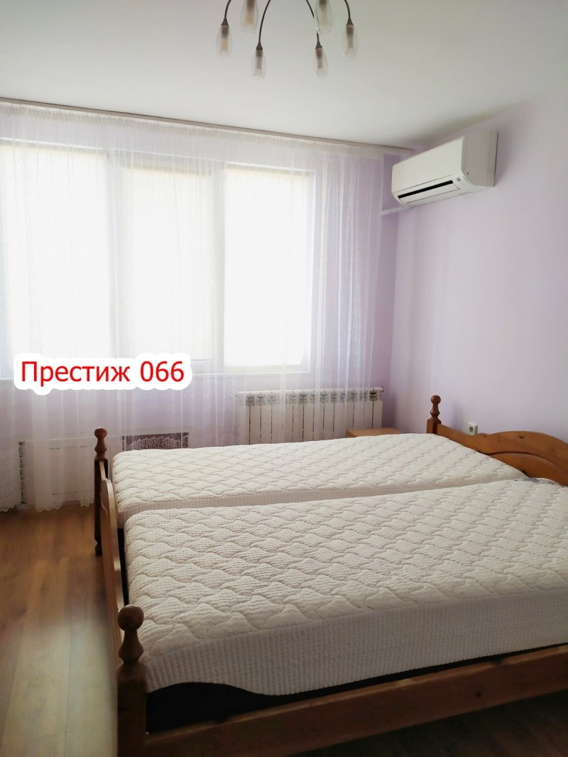 Продава 4-СТАЕН, гр. Шумен, Център, снимка 6 - Aпартаменти - 49554157