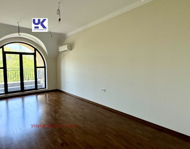 En venta  3+ dormitorios Sofia , Vitosha , 300 metros cuadrados | 59976374 - imagen [7]