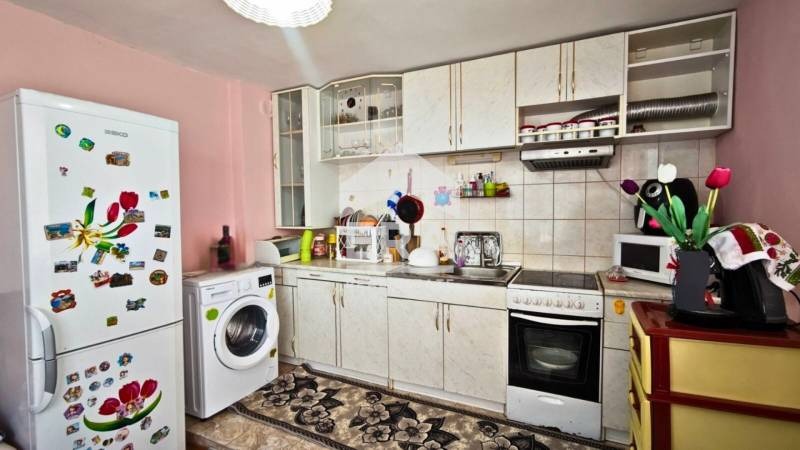 Продава  Етаж от къща област Търговище , гр. Омуртаг , 81 кв.м | 72994067 - изображение [2]