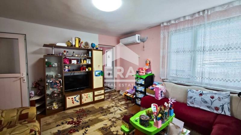 Продава  Етаж от къща област Търговище , гр. Омуртаг , 81 кв.м | 72994067 - изображение [8]