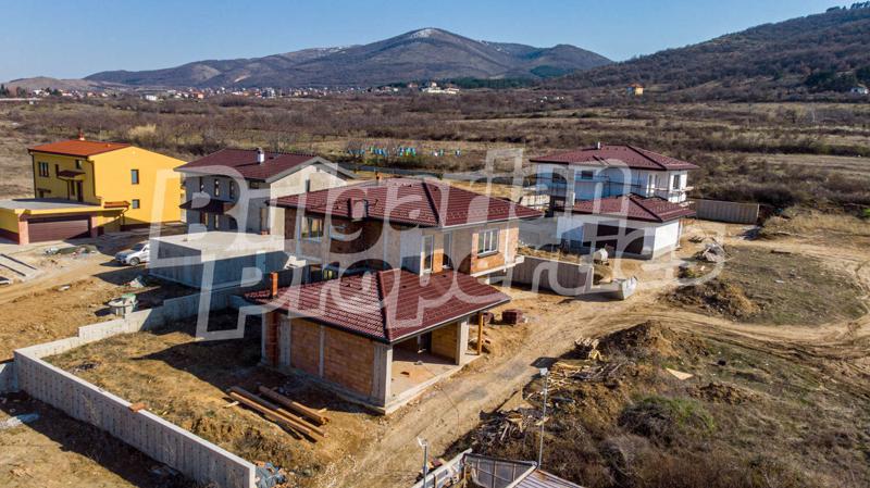 Till salu  Hus region Plovdiv , Markovo , 275 kvm | 72690723 - bild [4]