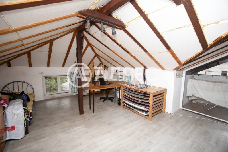 Продава КЪЩА, гр. София, Орландовци, снимка 16 - Къщи - 52505004