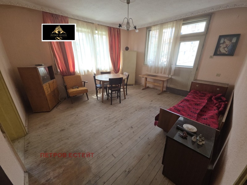 Продава КЪЩА, гр. Велинград, област Пазарджик, снимка 3 - Къщи - 52668947