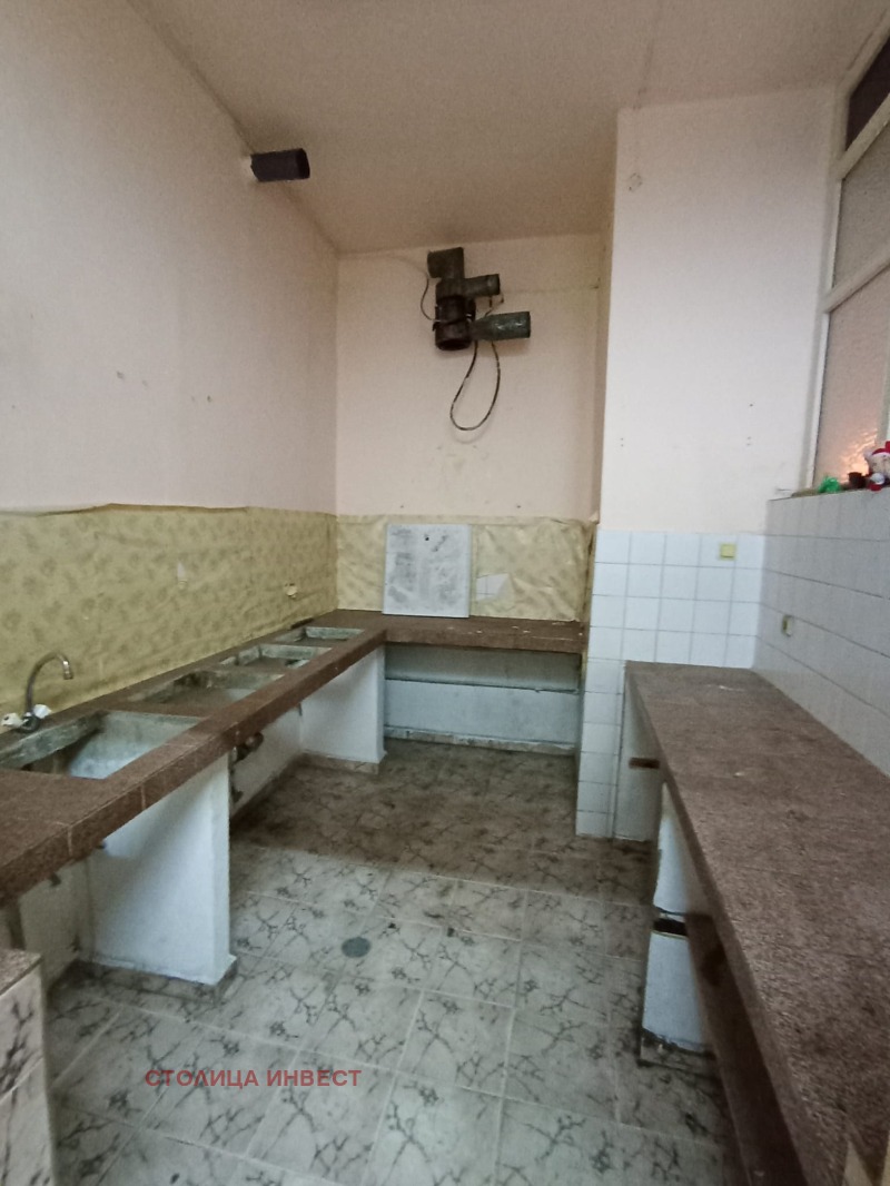 Продава МАГАЗИН, гр. Русе, Дружба 3, снимка 6 - Магазини - 53591099