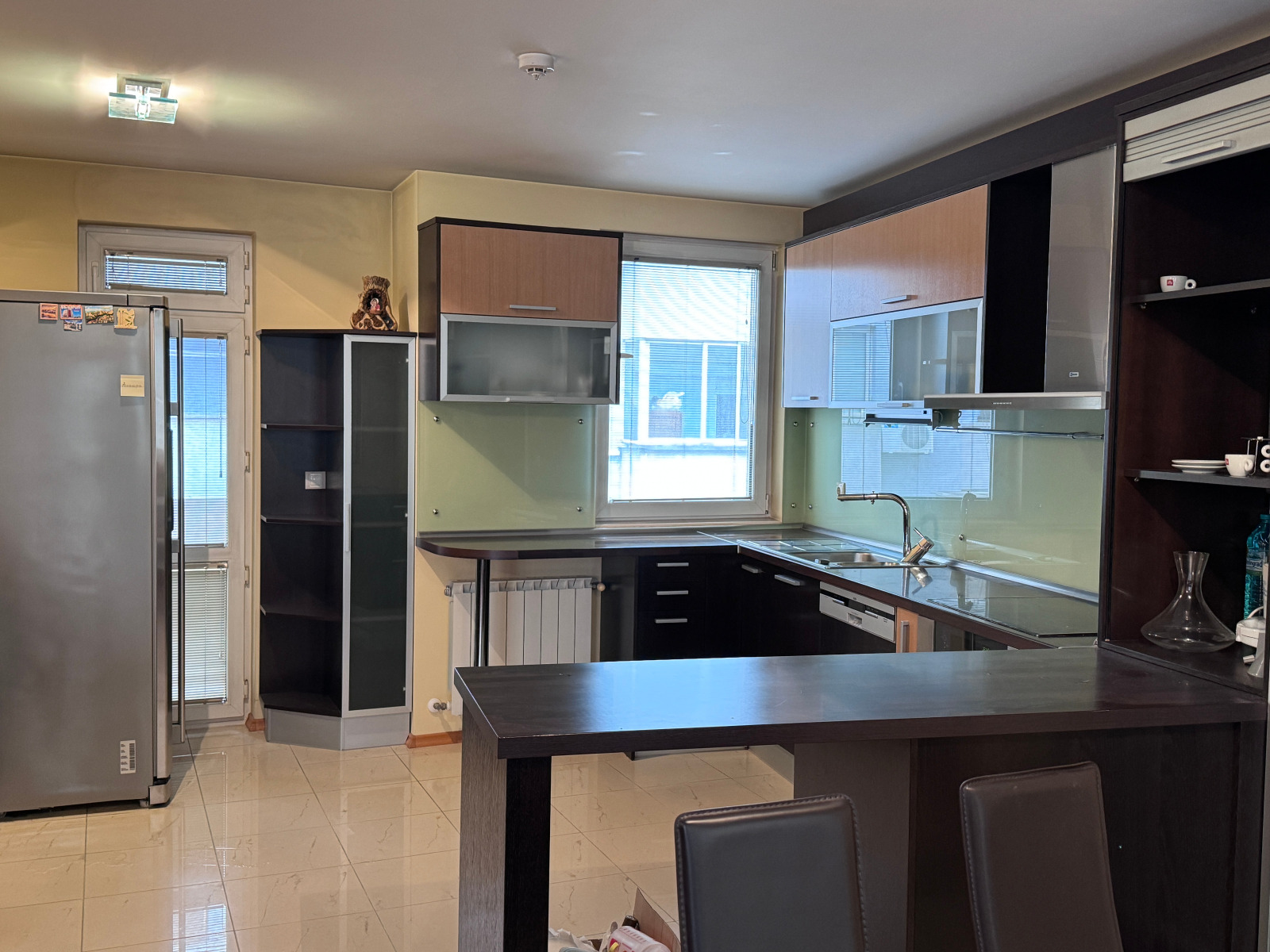 Продава ЕТАЖ ОТ КЪЩА, гр. Пловдив, Кършияка, снимка 2 - Етаж от къща - 53768968