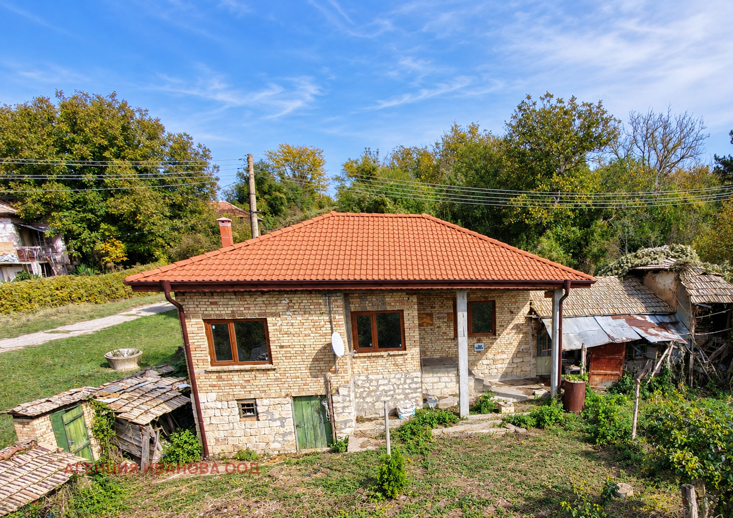 Продава КЪЩА, с. Осиково, област Търговище