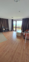 Продава 3-СТАЕН, област Бургас, с. Кошарица • 100000 € / 195583.00 лв. • 88733559 4