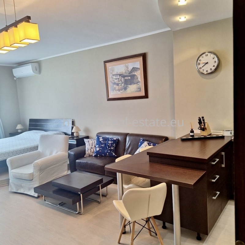 Na prodej  Studio Blagoevgrad , Idealen centar , 58 m2 | 35379492 - obraz [3]