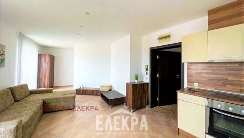 Продава 3-СТАЕН, гр. Бяла, област Варна, снимка 4 - Апартаменти - 53151608