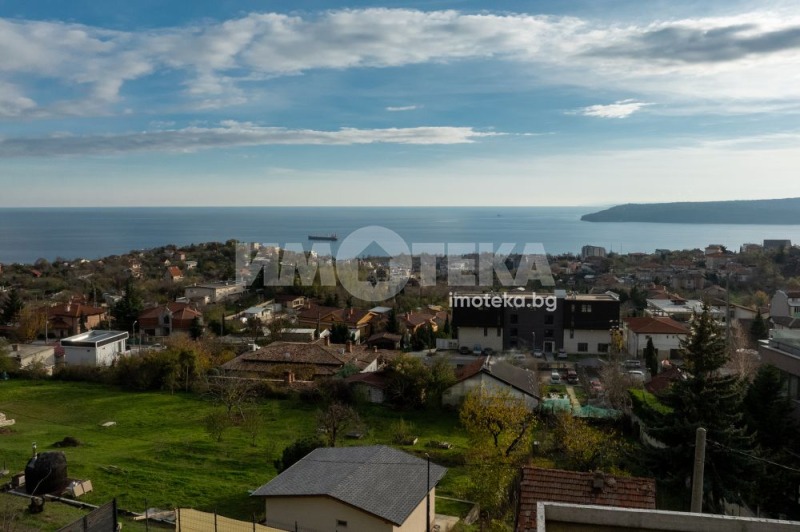 Продава КЪЩА, гр. Варна, м-т Акчелар, снимка 13 - Къщи - 51999303