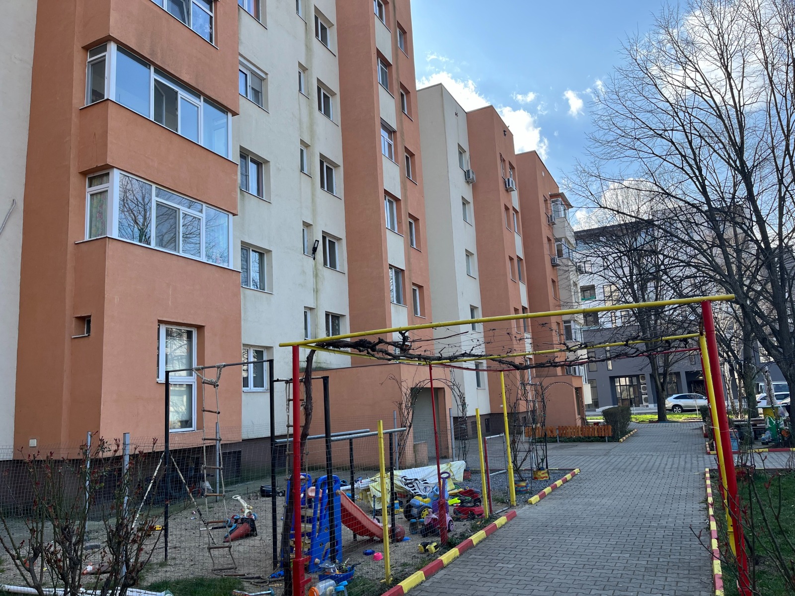 Продава 2-СТАЕН, гр. Казанлък, област Стара Загора, снимка 8 - Апартаменти - 53884600