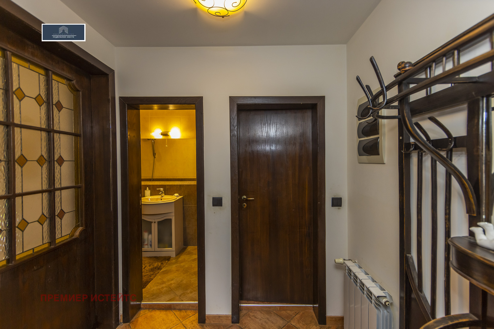 Продава КЪЩА, гр. Перник, Изток, снимка 14 - Къщи - 54482003