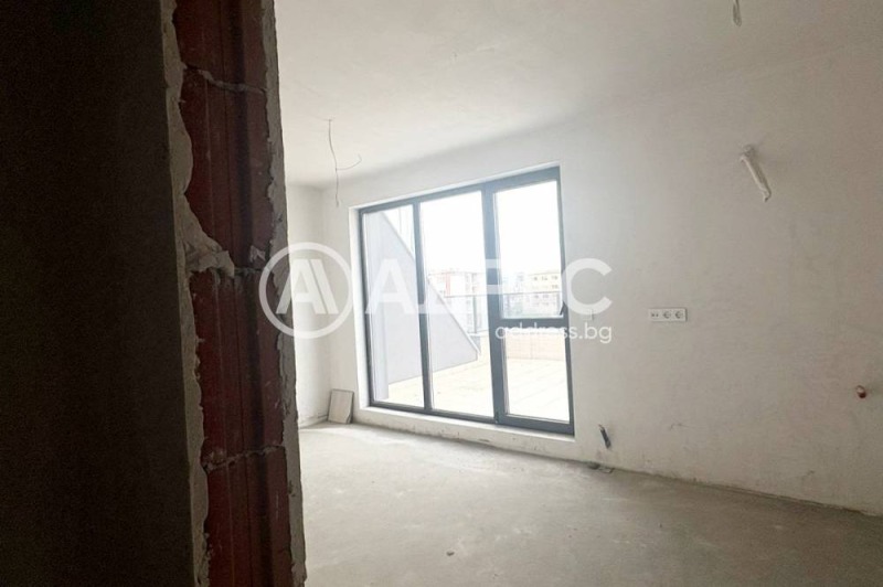 Продава 3-СТАЕН, гр. София, Дианабад, снимка 2 - Апартаменти - 52504835