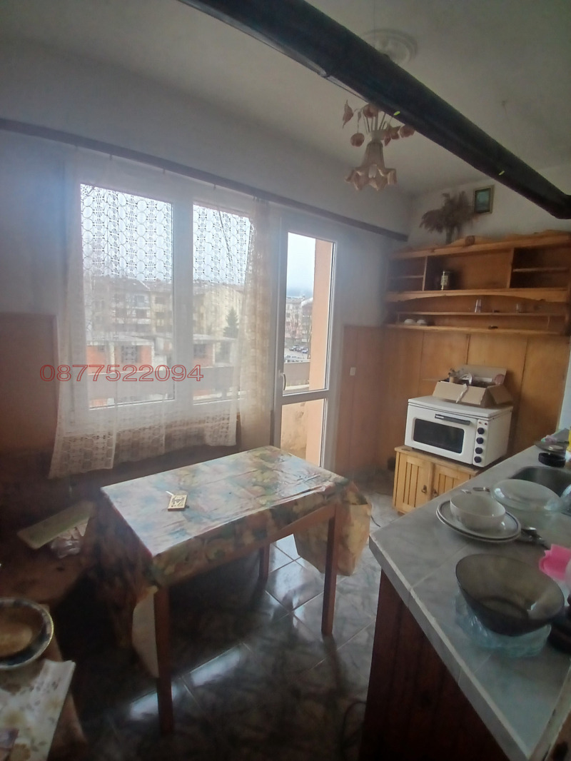 Продава 2-СТАЕН, гр. Правец, област София област, снимка 2 - Апартаменти - 53090097