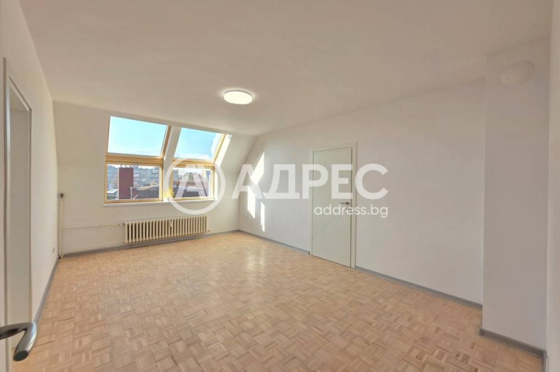 Продава 3-СТАЕН, гр. София, Гео Милев, снимка 3 - Апартаменти - 52825785