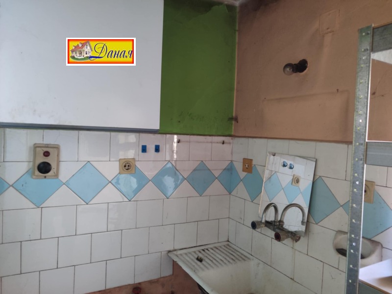Продава  Къща област Враца , с. Моравица , 37 кв.м | 28708636 - изображение [9]