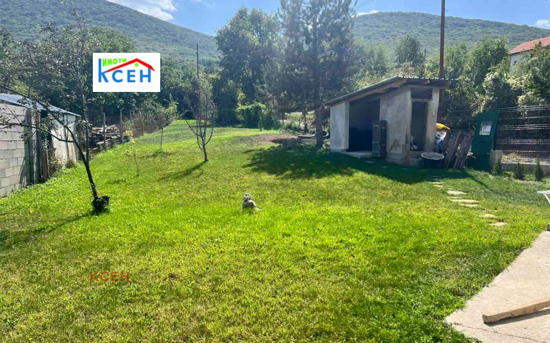 Продава ВИЛА, гр. Търговище, Вилна зона, снимка 14 - Вили - 52167903