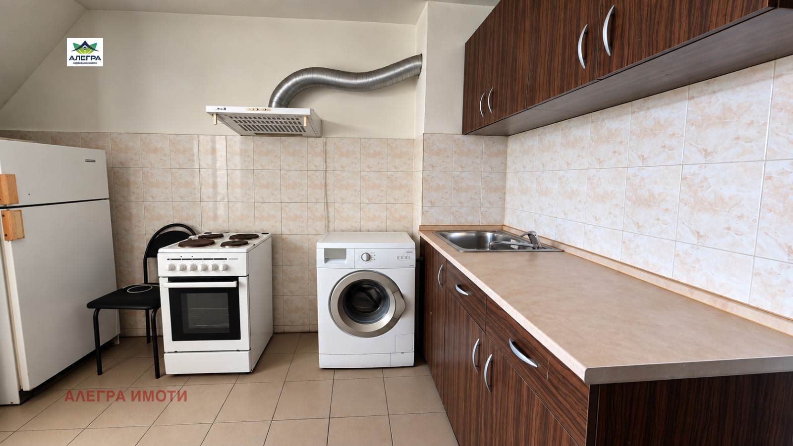 Продава  2-стаен град Пазарджик , Окръжна болница , 77 кв.м | 11102056