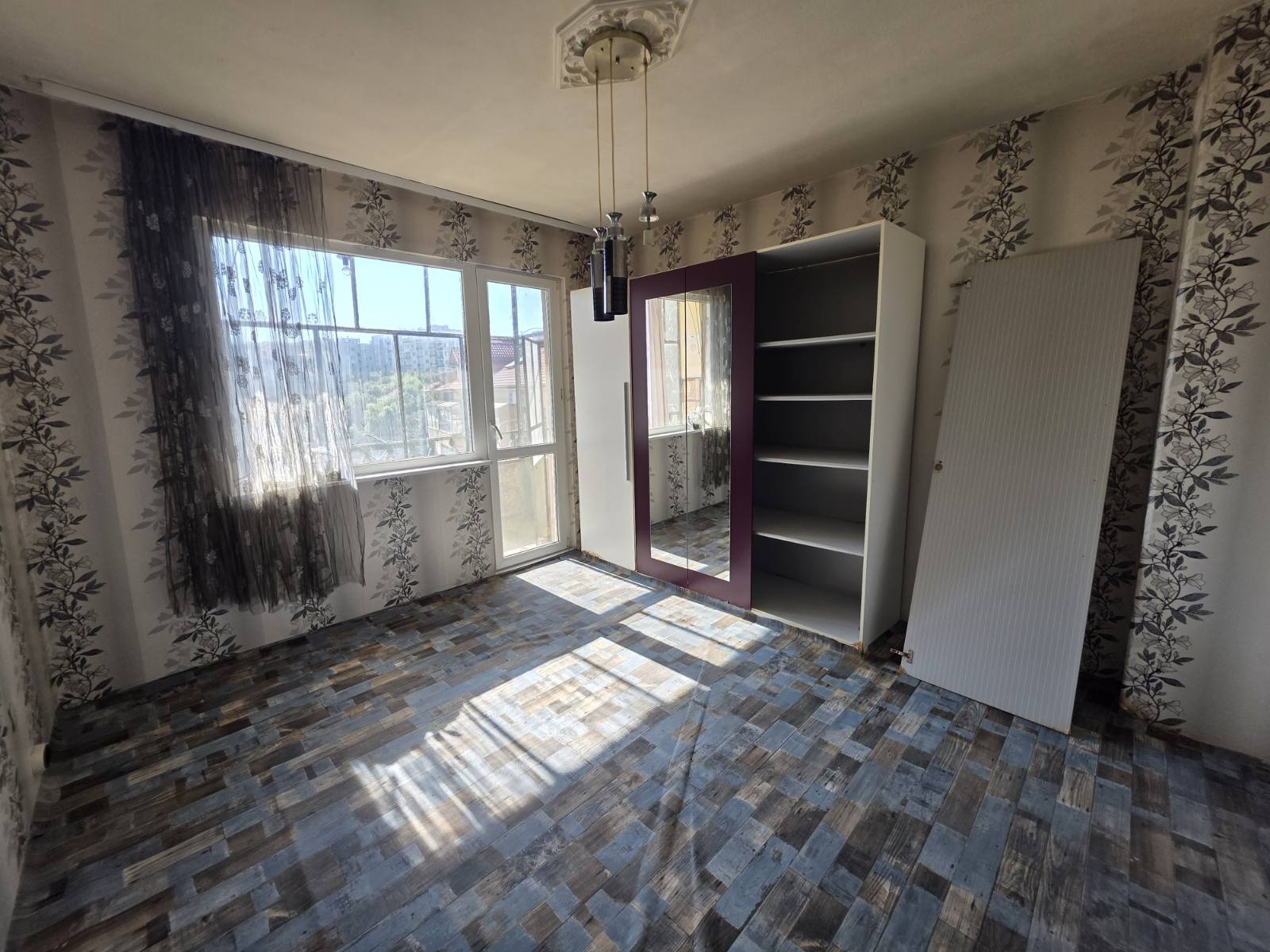 Продава МНОГОСТАЕН, гр. Хасково, Дружба 1, снимка 8 - Апартаменти - 55544383