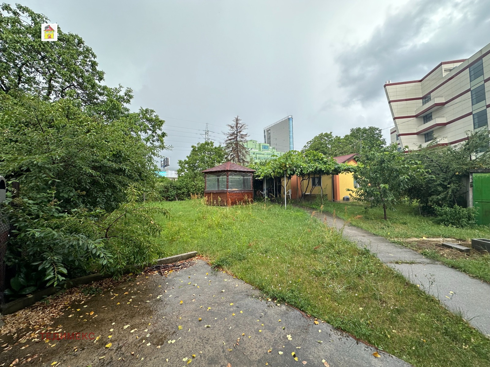 Продава КЪЩА, гр. София, Манастирски ливади, снимка 2 - Къщи - 46468954