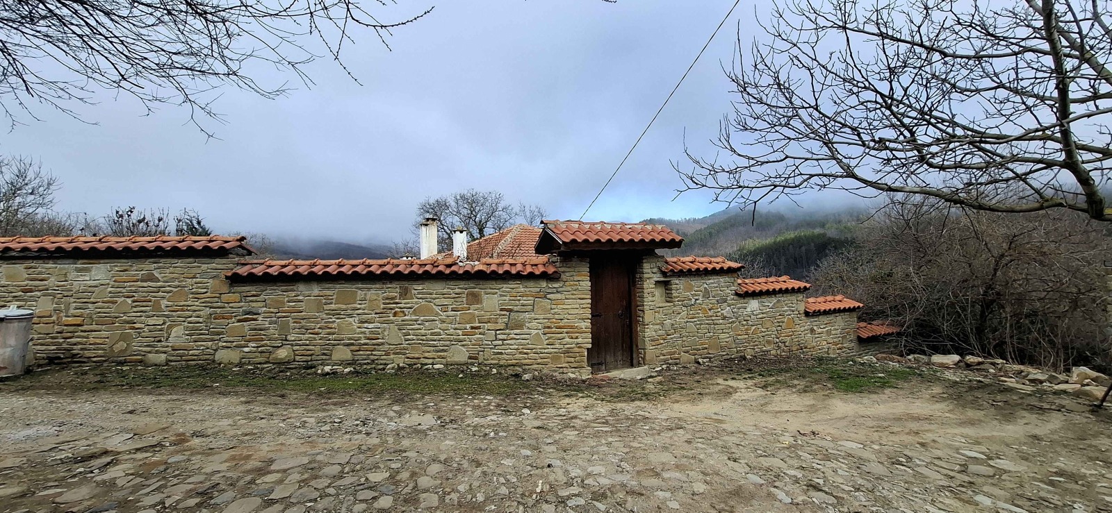 Продава КЪЩА, с. Медвен, област Сливен, снимка 3 - Къщи - 54265222