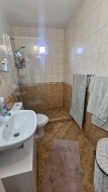 Продава КЪЩА, град Бургас, с. Брястовец • 110000 € / 215141.30 лв. • 61459428 4