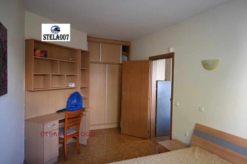 Продава  3-стаен град Бургас , Лазур , 82 кв.м | 97263600 - изображение [9]