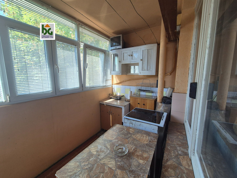 En venta  3 dormitorios Varna , Zimno kino Trakiya , 99 metros cuadrados | 13661397 - imagen [12]