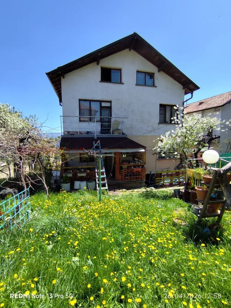 Продава КЪЩА, гр. Перник, Ралица, снимка 13 - Къщи - 54085221