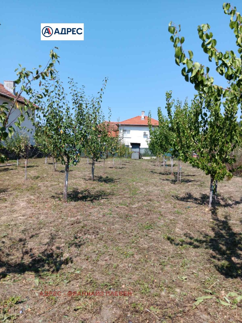 Продава ПАРЦЕЛ, с. Лиляче, област Враца