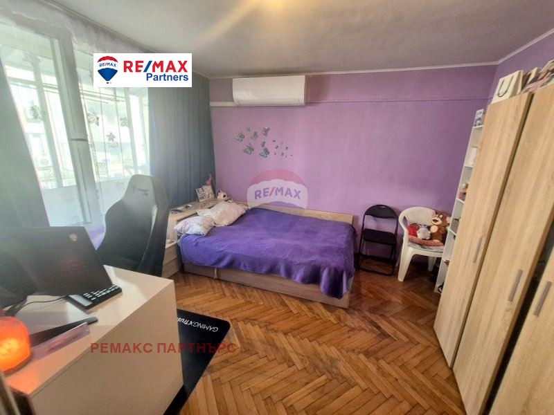 Na prodej  1 ložnice Varna , Ljatno kino Trakija , 45 m2 | 23368077 - obraz [9]
