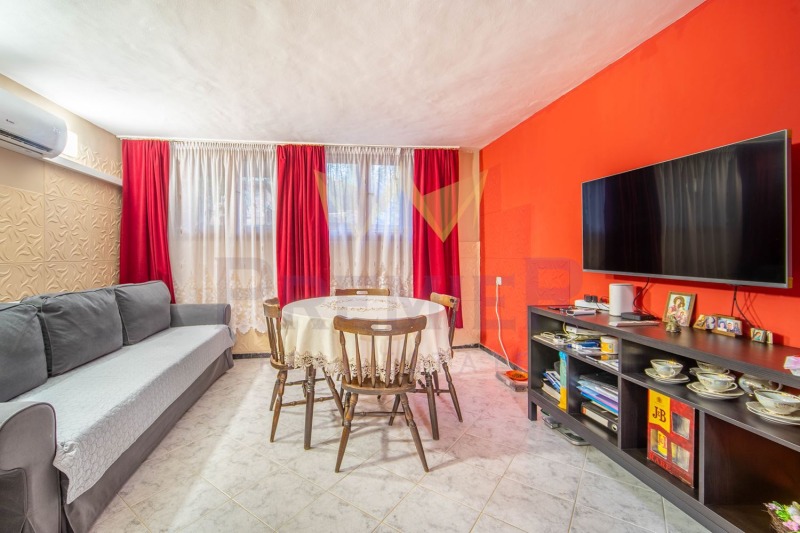 Продава  2-стаен град Варна , Галата , 87 кв.м | 84707673