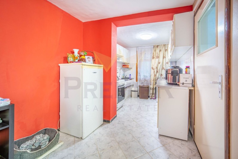 Продава  2-стаен град Варна , Галата , 87 кв.м | 84707673 - изображение [8]