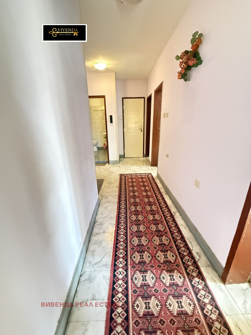 Продава МНОГОСТАЕН, гр. Плевен, Широк център, снимка 4 - Апартаменти - 52562144