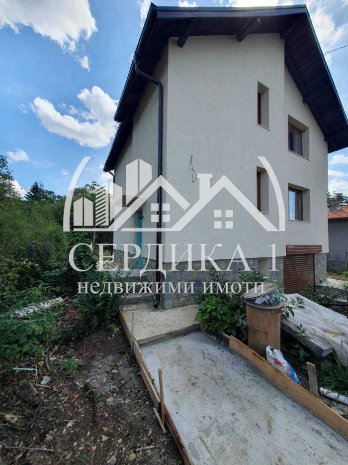 Продава КЪЩА, с. Саранци, област София област, снимка 4 - Къщи - 47294014