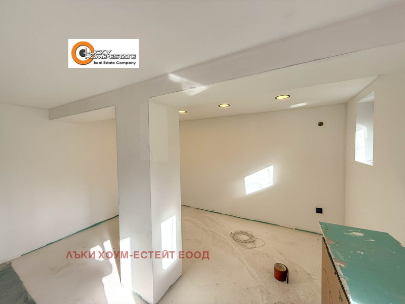 Продава КЪЩА, гр. Сливница, област София област, снимка 16 - Къщи - 52155622