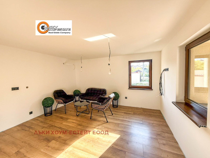 Продава КЪЩА, гр. Сливница, област София област, снимка 9 - Къщи - 52155622